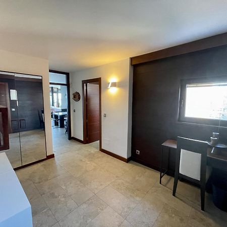 Exclusive Beachfront Apartment Torremolinos - Pool - Paddle - Tenis - Wifi - Central Aircon Kültér fotó